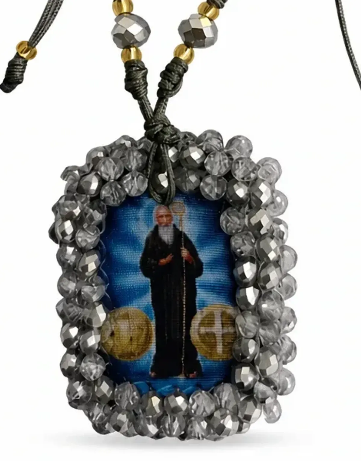 Pulsera devocional negra y dorada con medallón